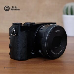 Nikon J5 kit 10-30mm VR
